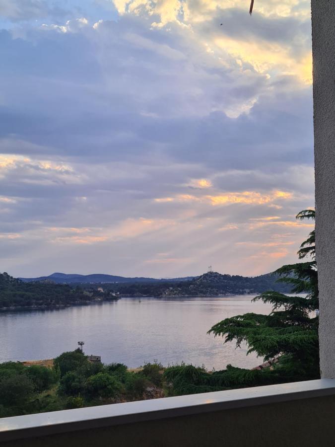 Matanovi Dvori-Krka National Park Otel Lozovac Dış mekan fotoğraf