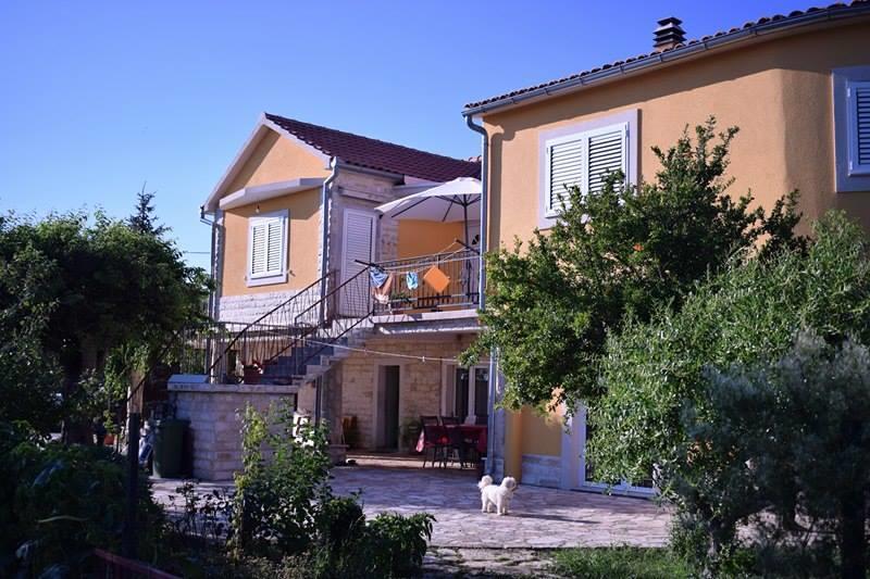 Matanovi Dvori-Krka National Park Otel Lozovac Dış mekan fotoğraf