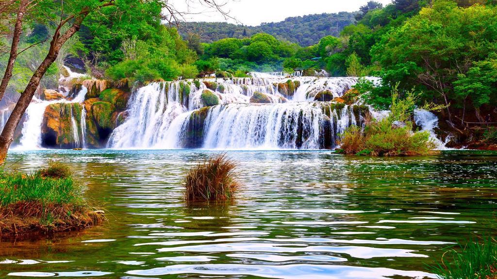 Matanovi Dvori-Krka National Park Otel Lozovac Dış mekan fotoğraf